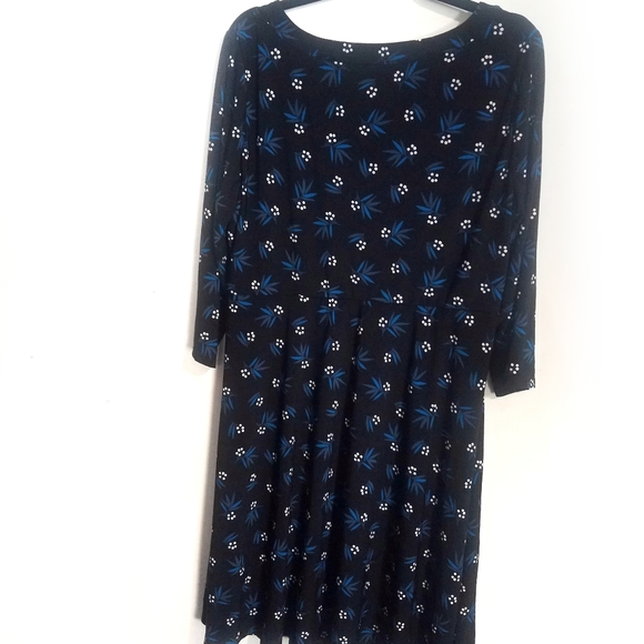 Anne Klein floral dress - Picture 4 of 6